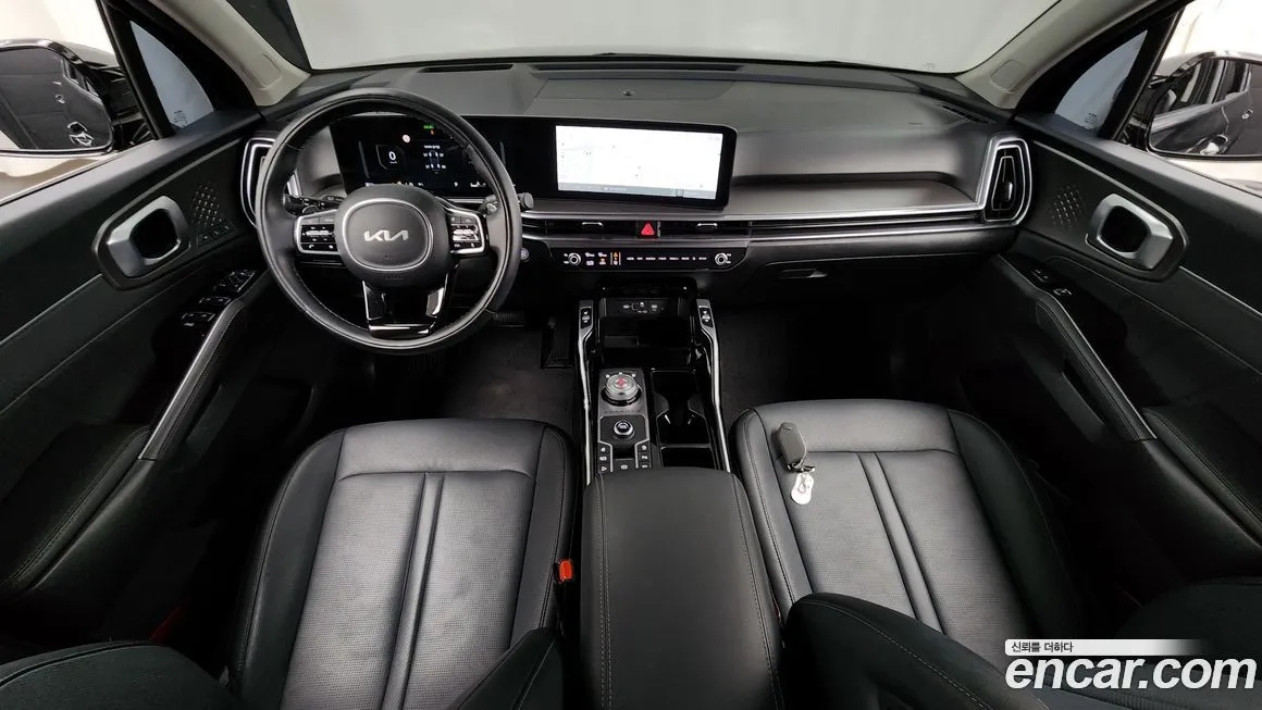 Kia Sorento — фото 7