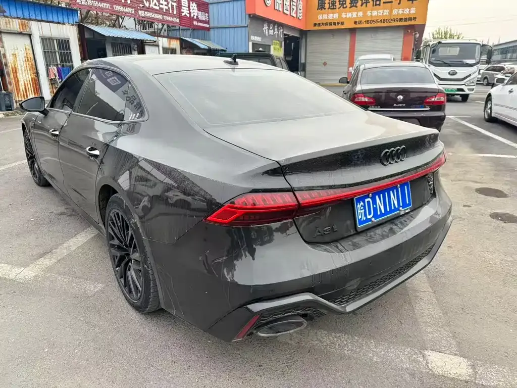 Audi A7L 2024 из CN, фото 3