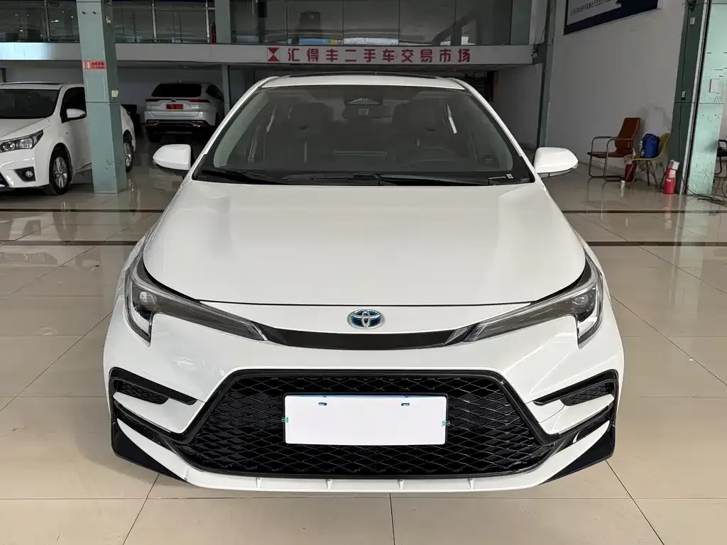 Toyota Levin 2024 из CN, фото 2