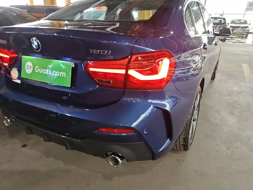 BMW 1 Series 2021 из CN, фото 8