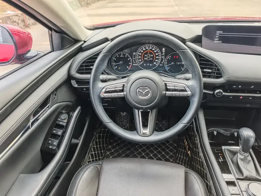 Mazda 3 Axela 2021 из CN, фото 7