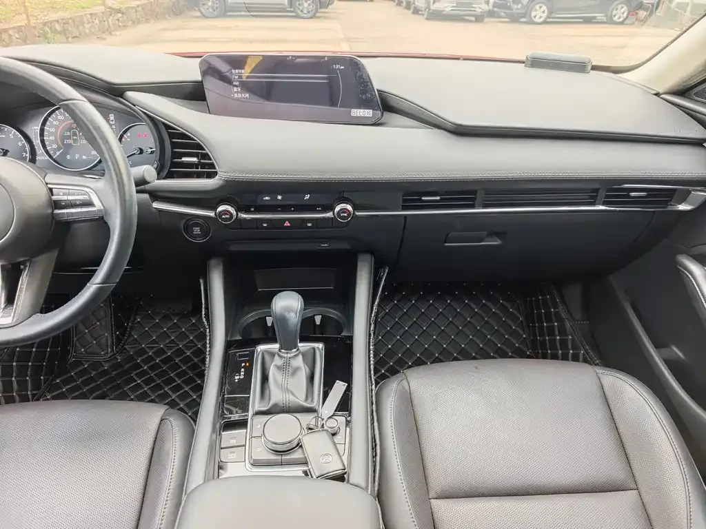 Mazda 3 Axela 2021 из CN, фото 8