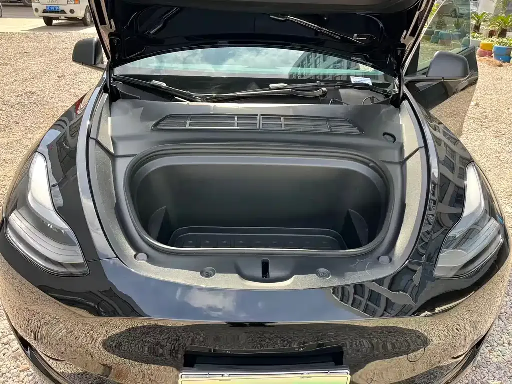 Tesla Model Y 2022 из CN, фото 8