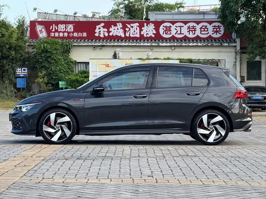 Volkswagen Golf GTI 2023 из CN, фото 5