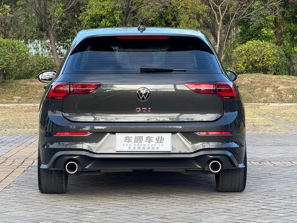 Volkswagen Golf GTI 2023 из CN, фото 7