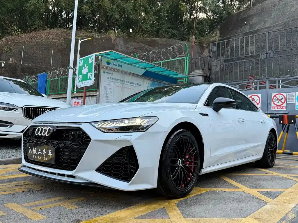 Audi A7L 2024 из CN, фото 1