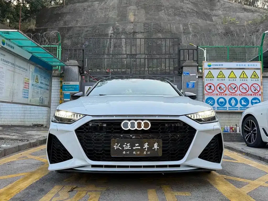 Audi A7L 2024 из CN, фото 3