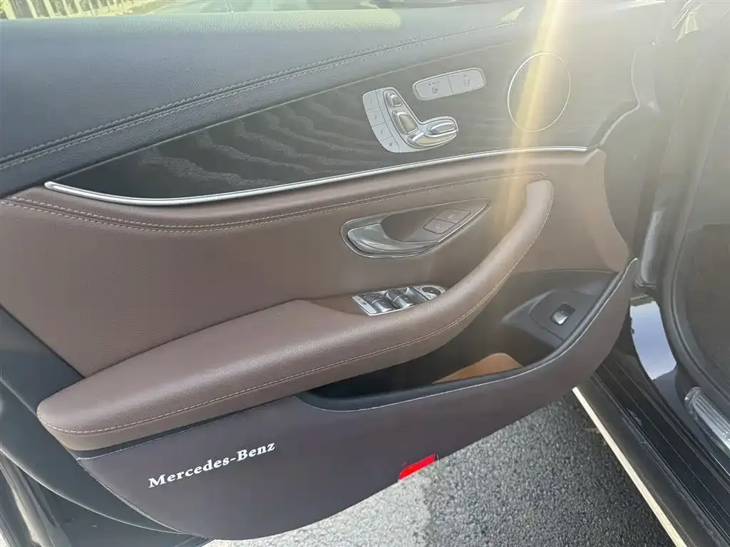 Mercedes-Benz E-Class 2021 из CN, фото 9
