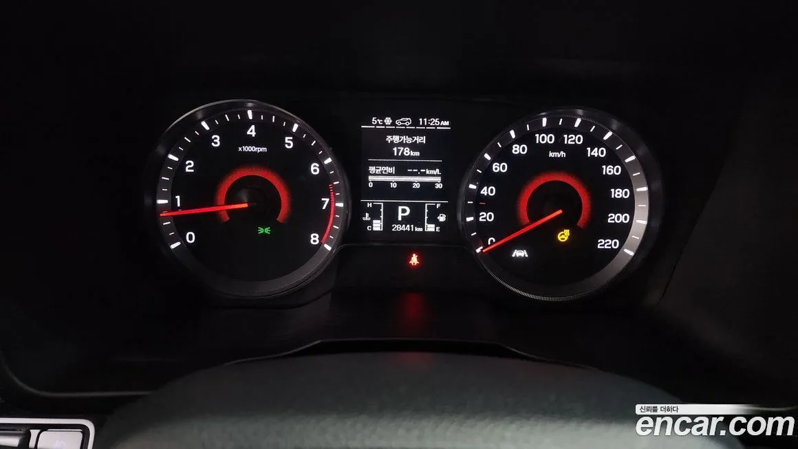 KG Mobility (Ssangyong) TIBOLI 2022 из KR, фото 8