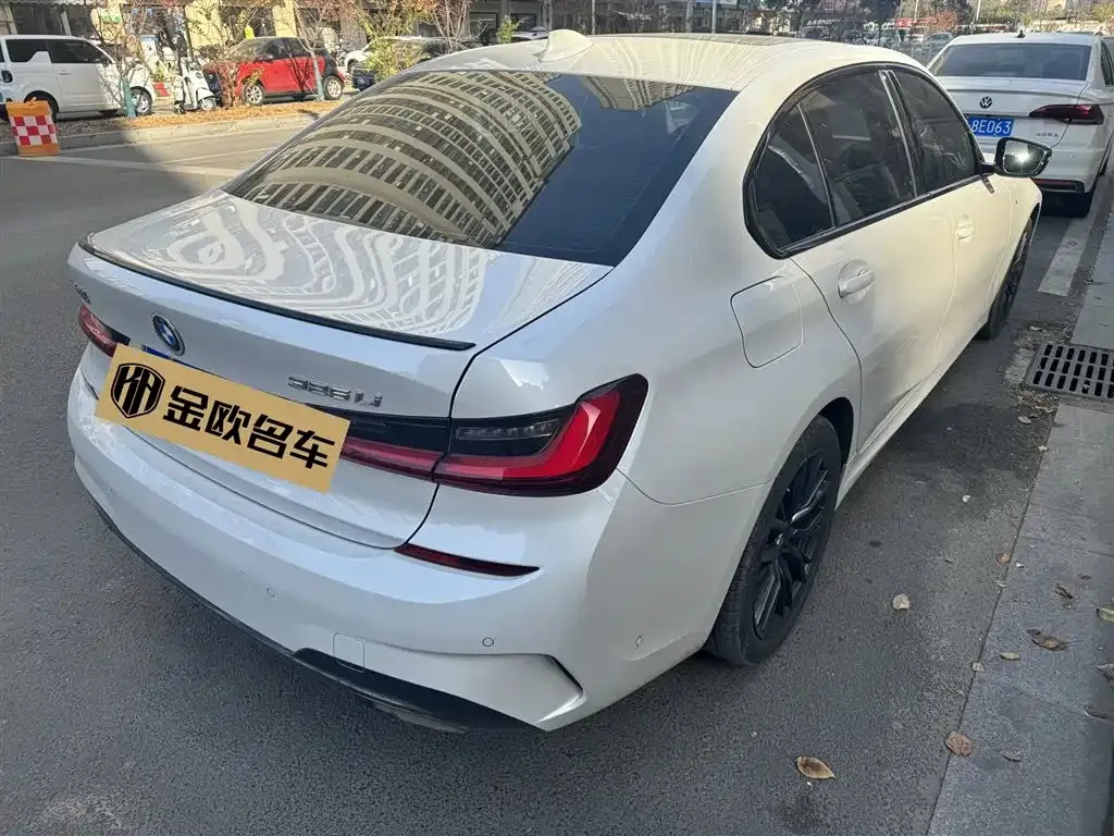 BMW 3 Series 2022 из CN, фото 3
