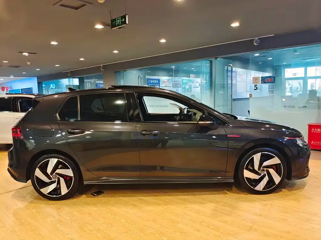 [object Object] Golf GTI 2022 из CN, фото 3