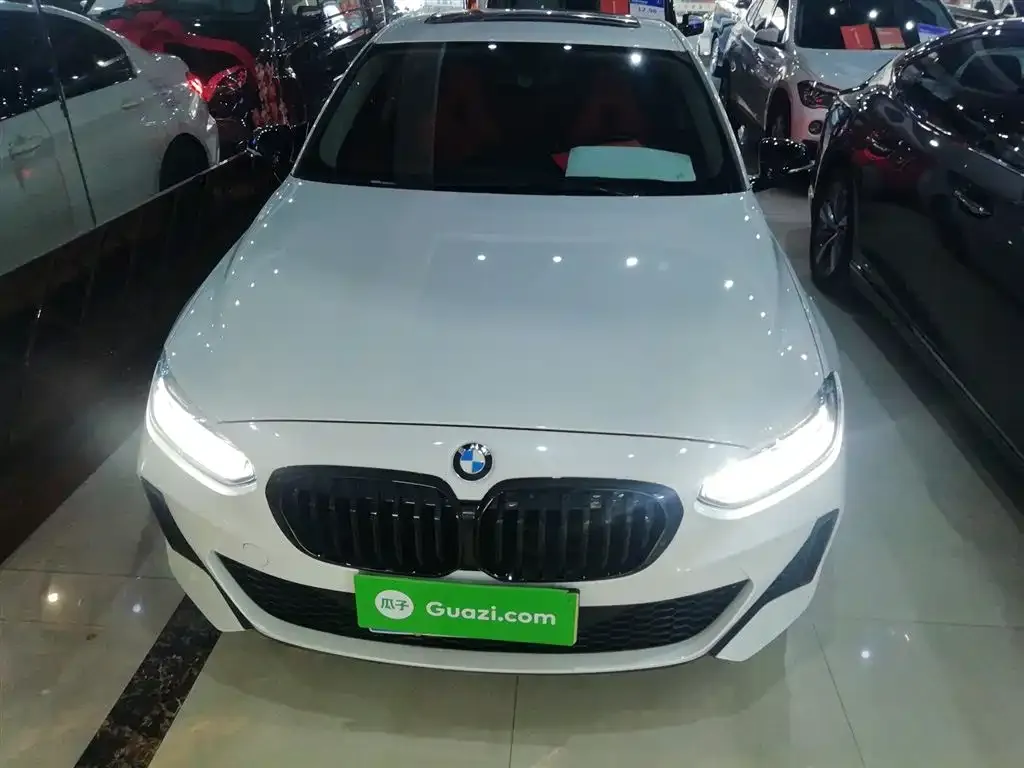 BMW 1 Series 2022 из CN, фото 3