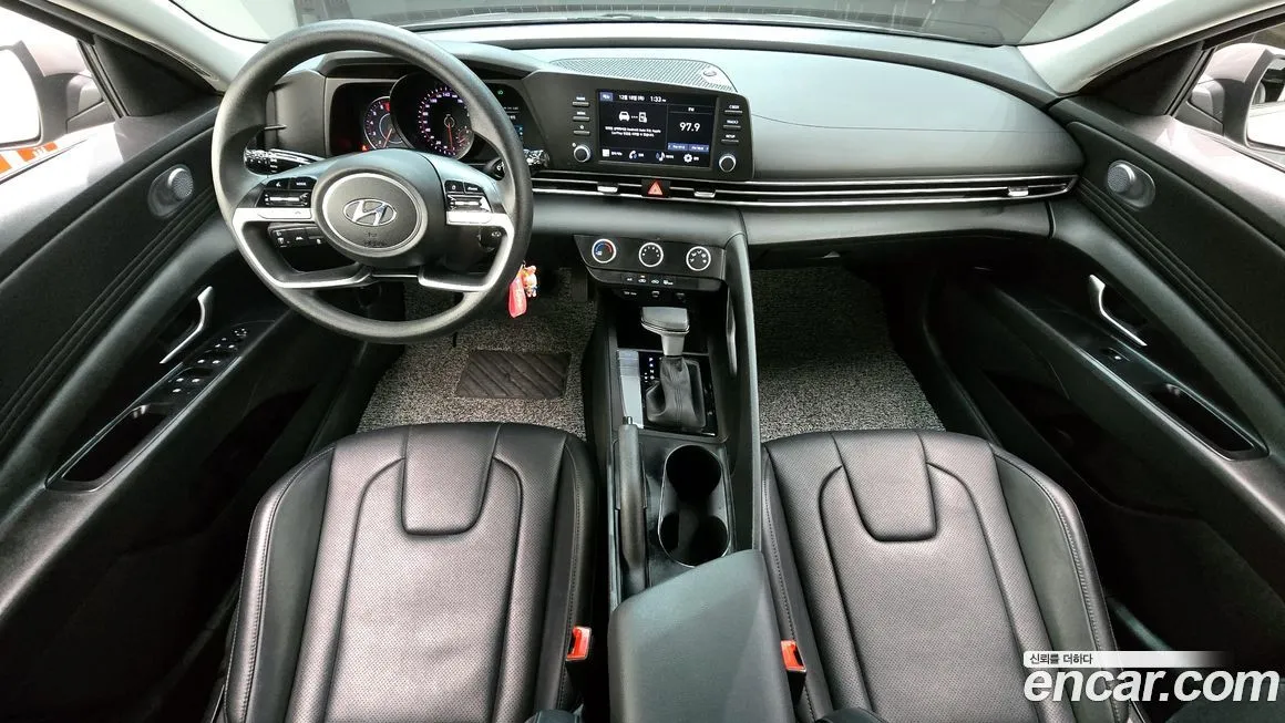 Hyundai AVANTE — фото 7