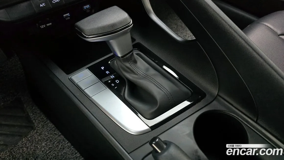 Hyundai AVANTE — фото 9