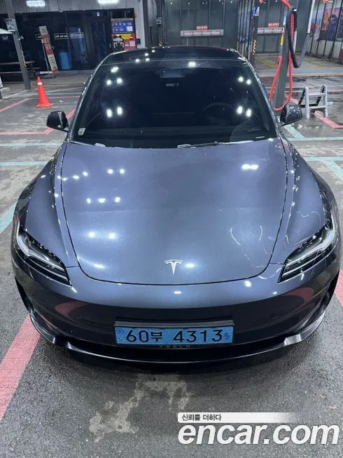 Tesla Model 3 2024 из KR, фото 2