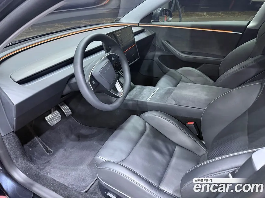 Tesla Model 3 2024 из KR, фото 9