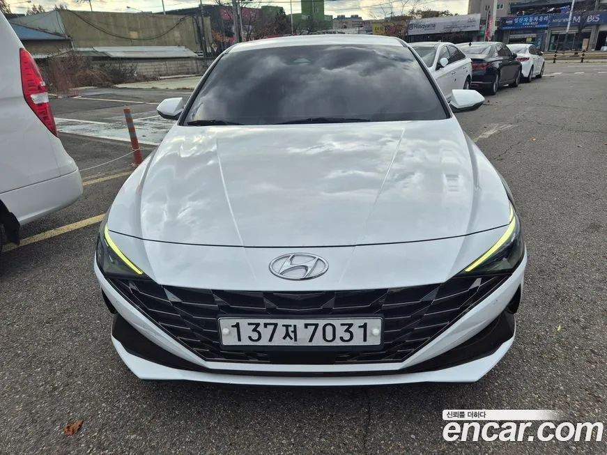 Hyundai AVANTE — фото 3