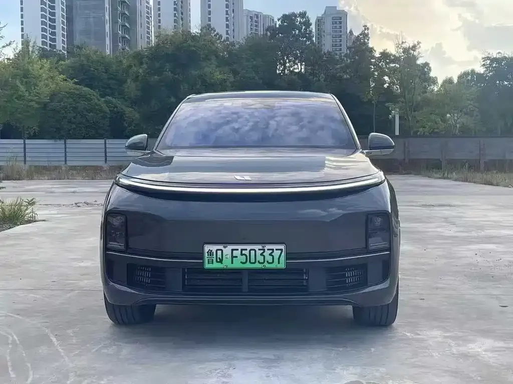 Li Auto L8 2023 из CN, фото 2
