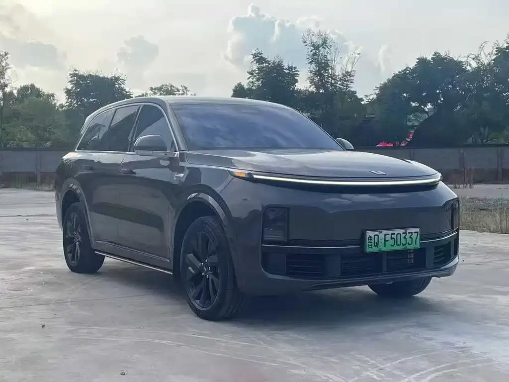 Li Auto L8 2023 из CN, фото 3