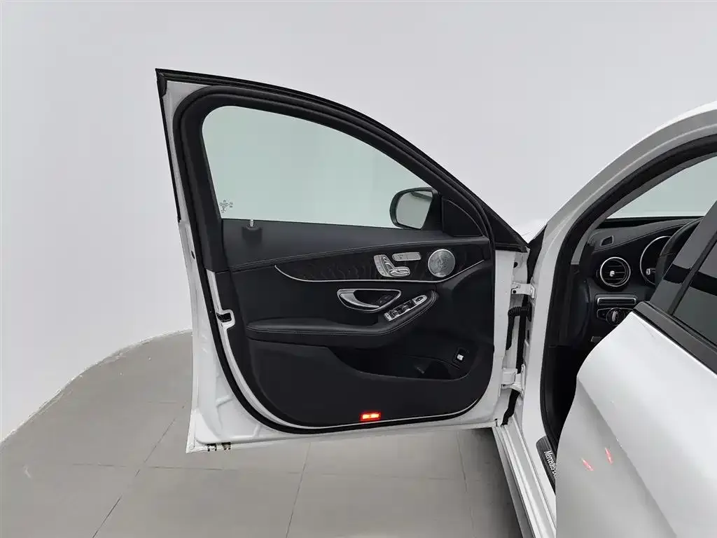 Mercedes-Benz C-Class 2021 из CN, фото 8