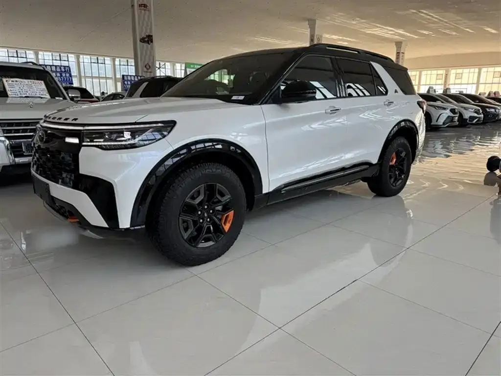 Ford Explorer 2024 из CN, фото 9