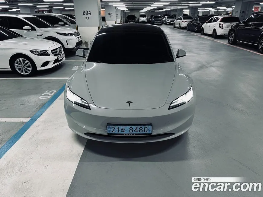 Tesla Model 3 2025 из KR, фото 2