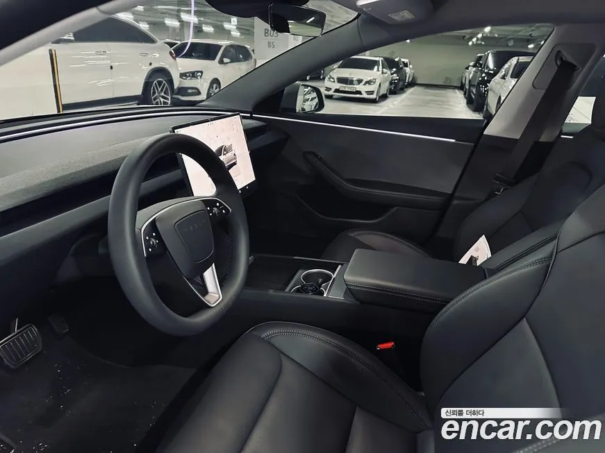 Tesla Model 3 2025 из KR, фото 9