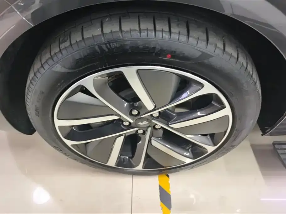 Li Auto L6 2025 из CN, фото 6