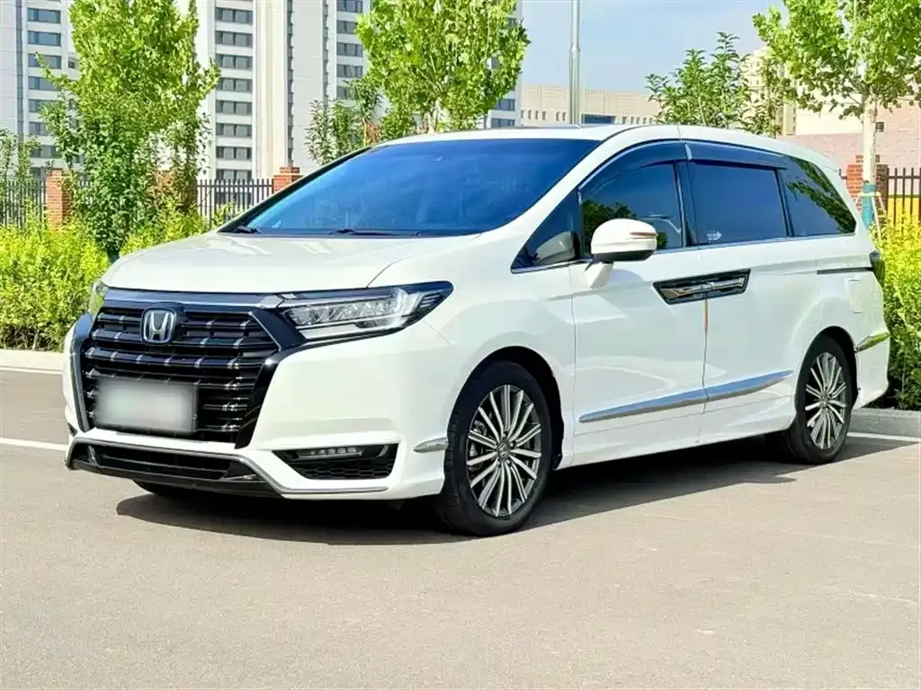 Honda Elysion 2023 из CN, фото 1