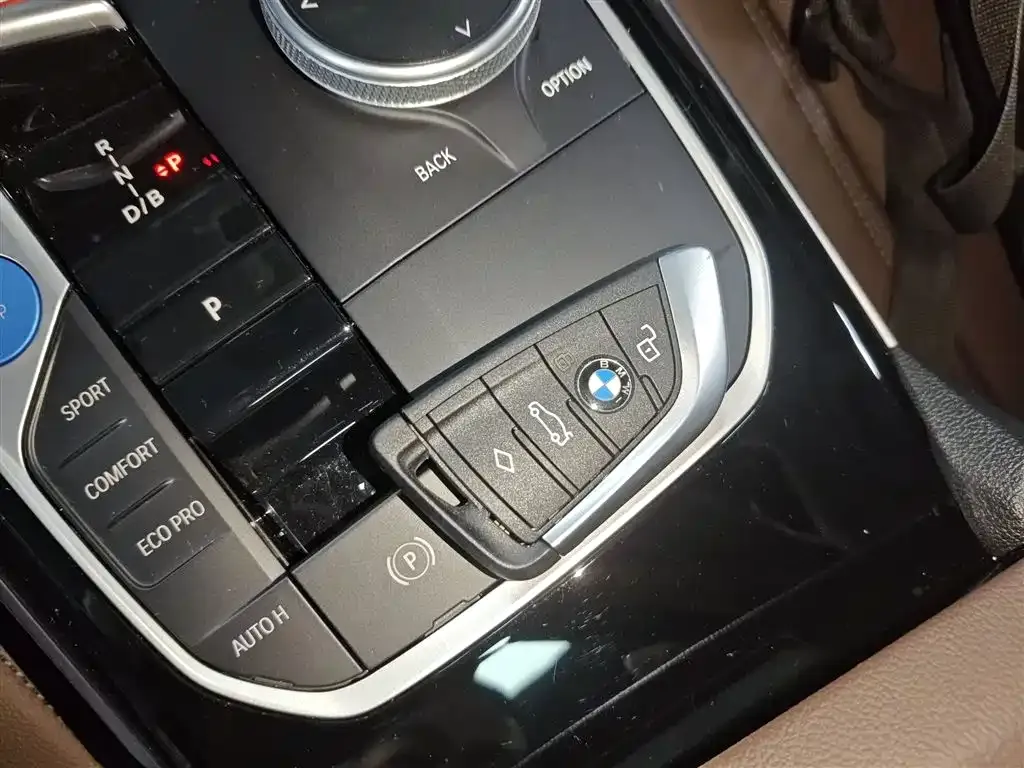 BMW i3 2023 из CN, фото 9
