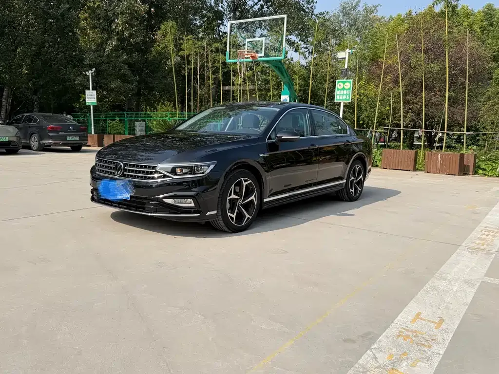 Volkswagen Magotan 2024 из CN, фото 1