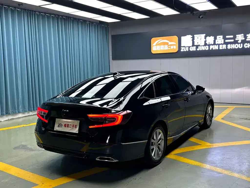 Honda Accord 2022 из CN, фото 7