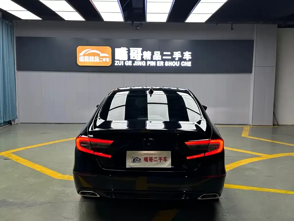 Honda Accord 2022 из CN, фото 8