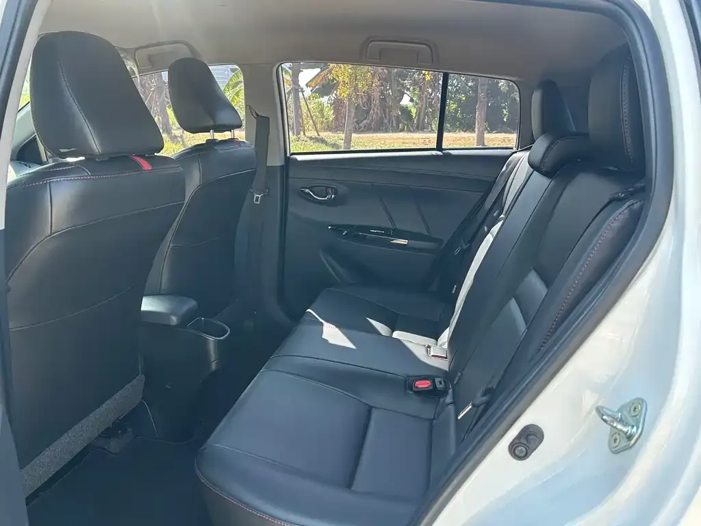 Toyota Yaris L 2023 из CN, фото 10