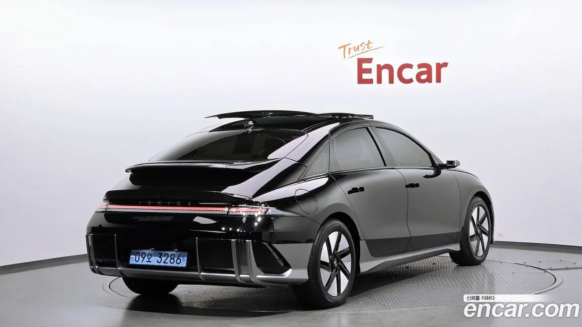 Hyundai Ioniq6 — фото 2