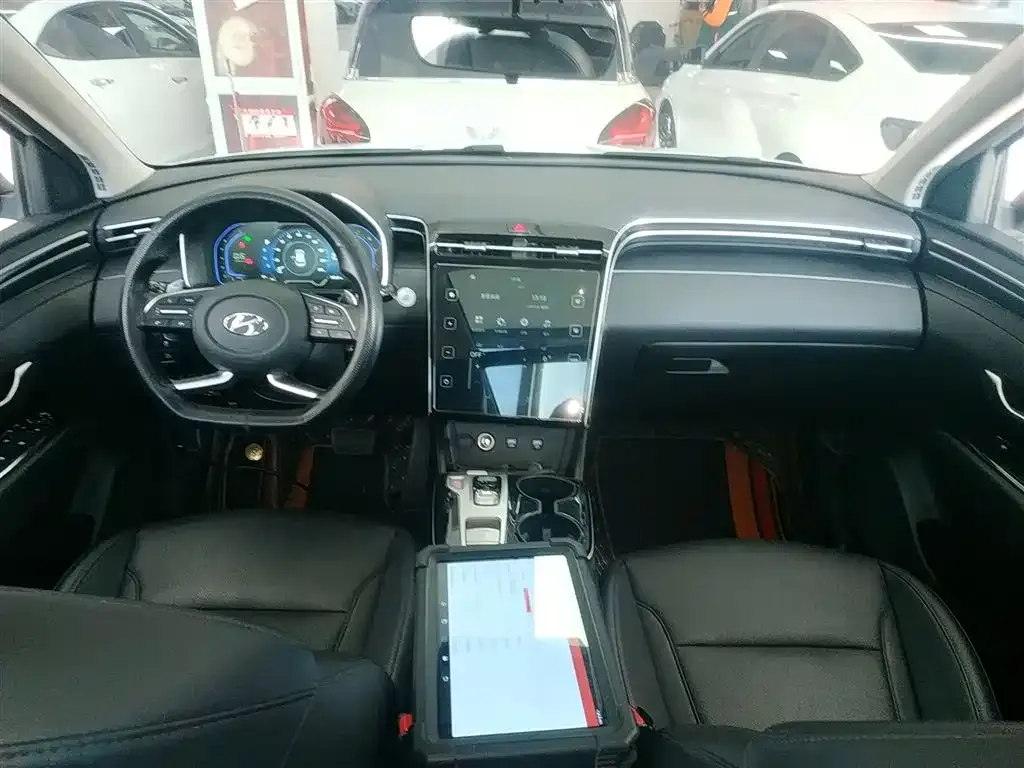 Hyundai Tucson 2023 из CN, фото 10