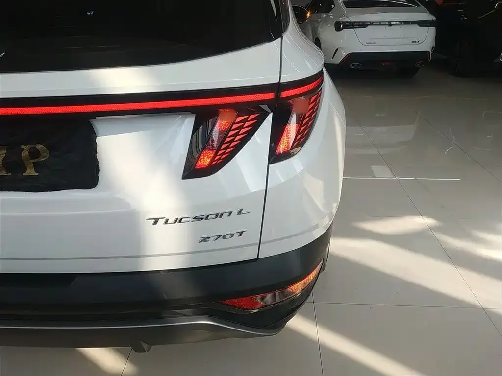 Hyundai Tucson 2023 из CN, фото 8