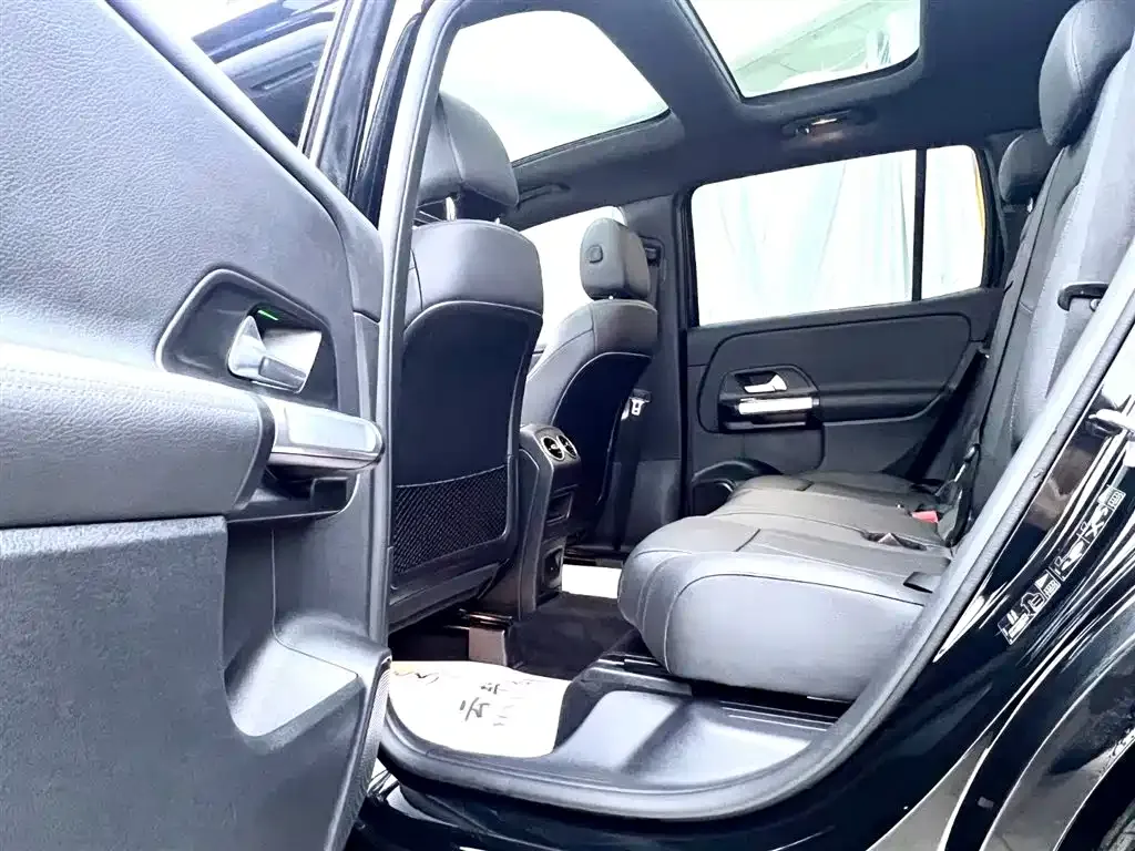 Mercedes-Benz GLB 2022 из CN, фото 9