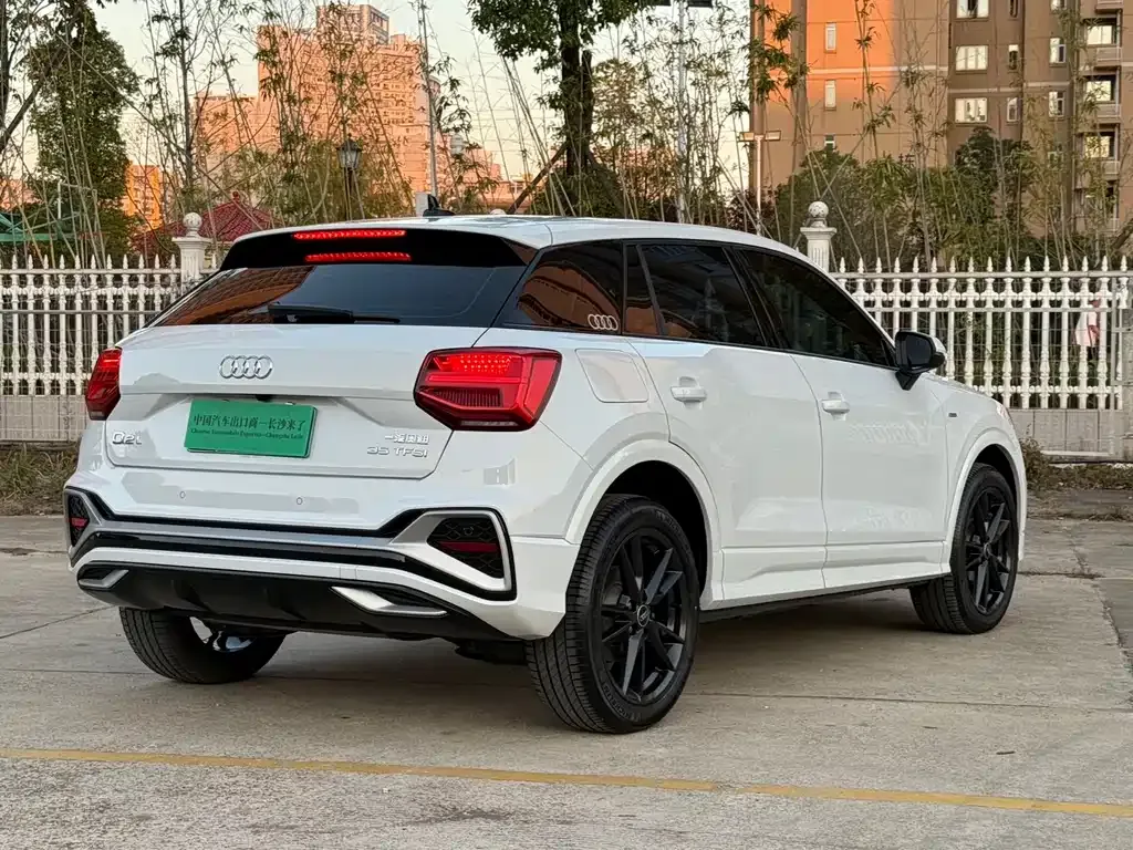 Audi Q2L 2022 из CN, фото 5