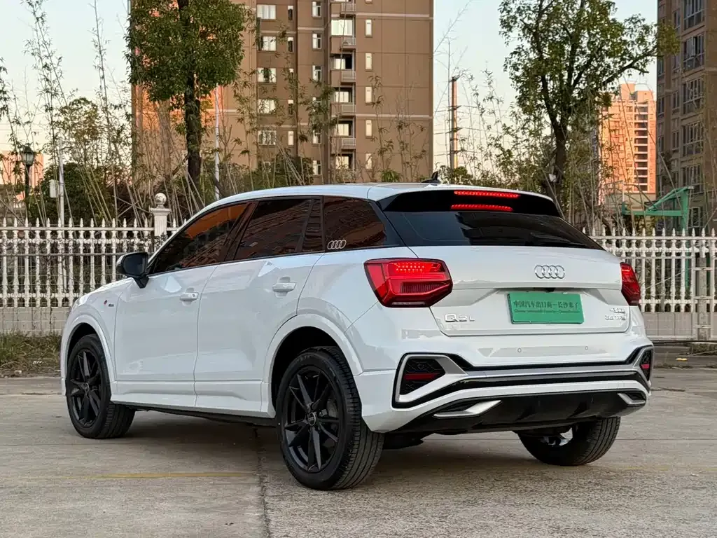 Audi Q2L 2022 из CN, фото 7