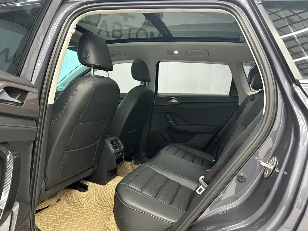Volkswagen Tharu 2021 из CN, фото 5