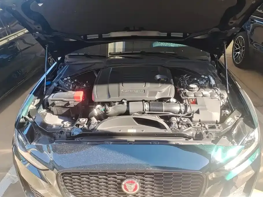 Jaguar XEL 2023 из CN, фото 10