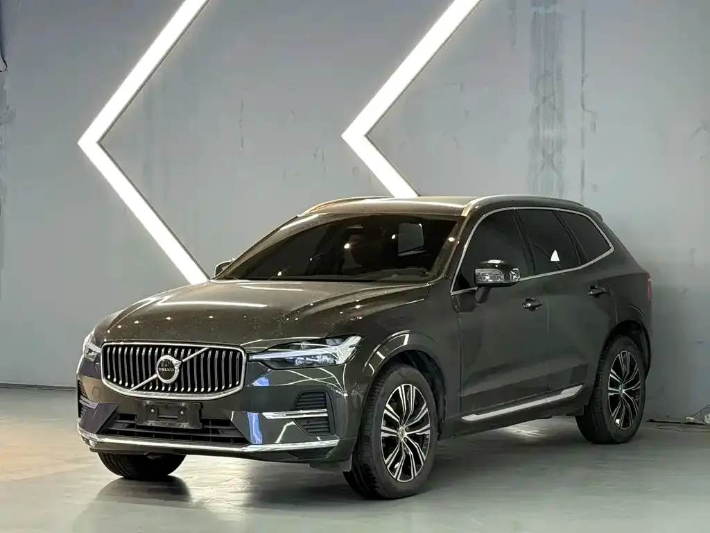 Volvo XC60 2021 из CN, фото 1