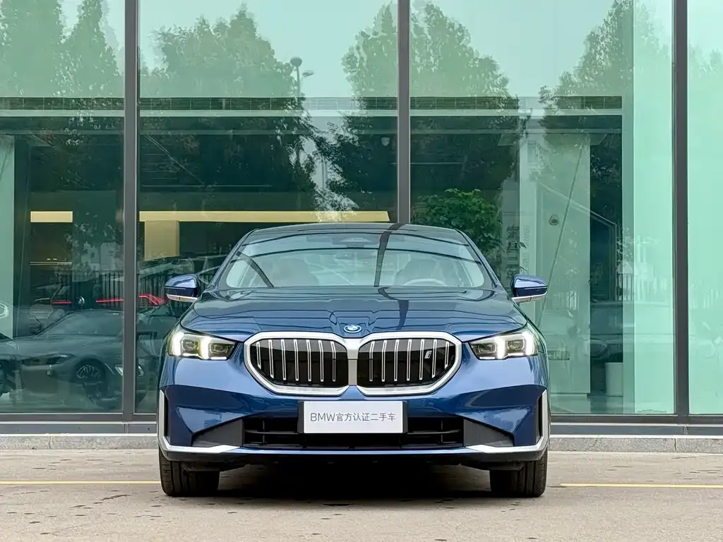 BMW i5 2024 из CN, фото 2