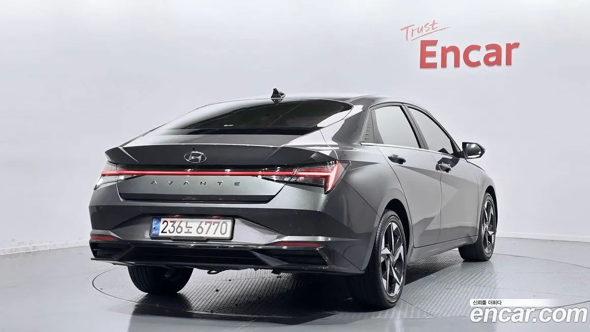 Hyundai AVANTE — фото 2