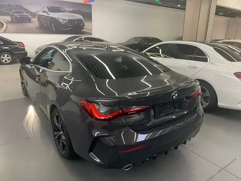 BMW 4 Series 2023 из CN, фото 7