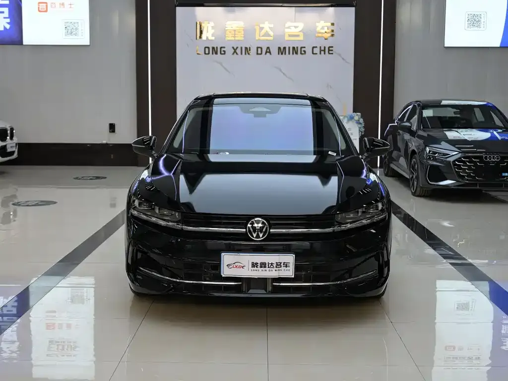 Volkswagen Magotan 2025 из CN, фото 2