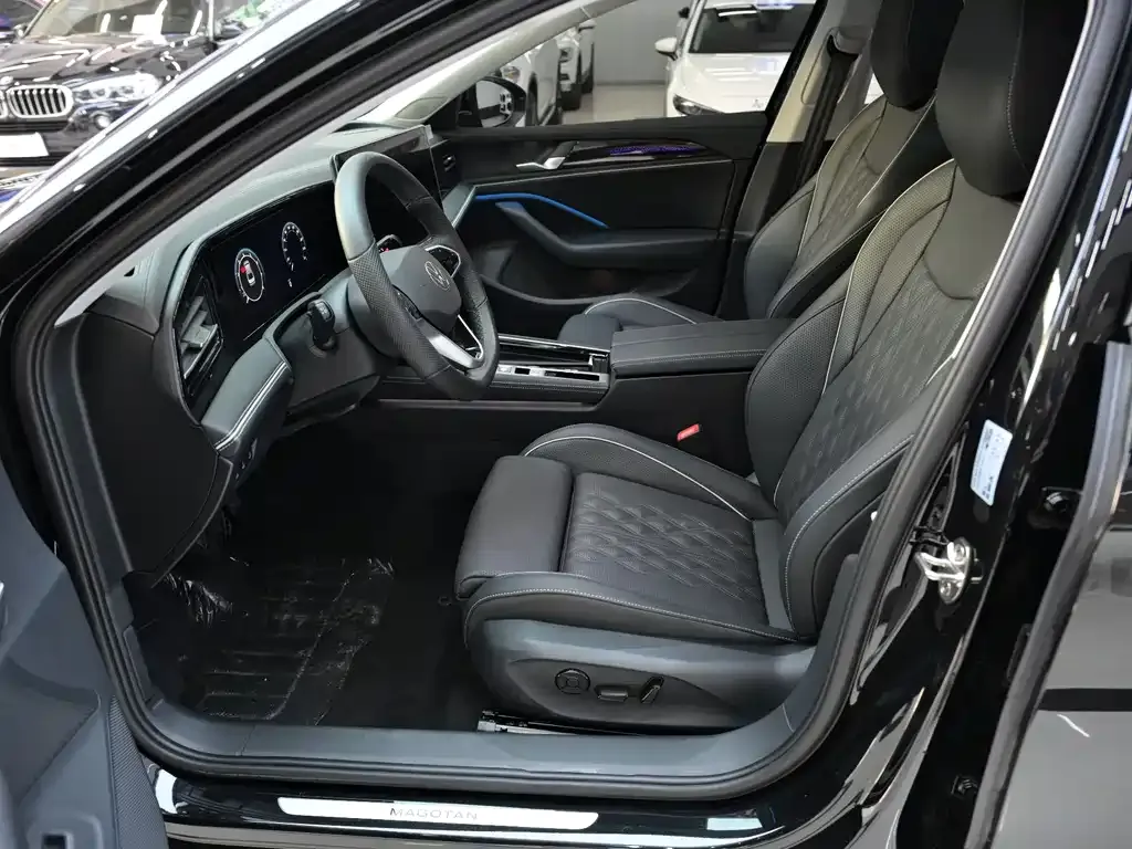 Volkswagen Magotan 2025 из CN, фото 9