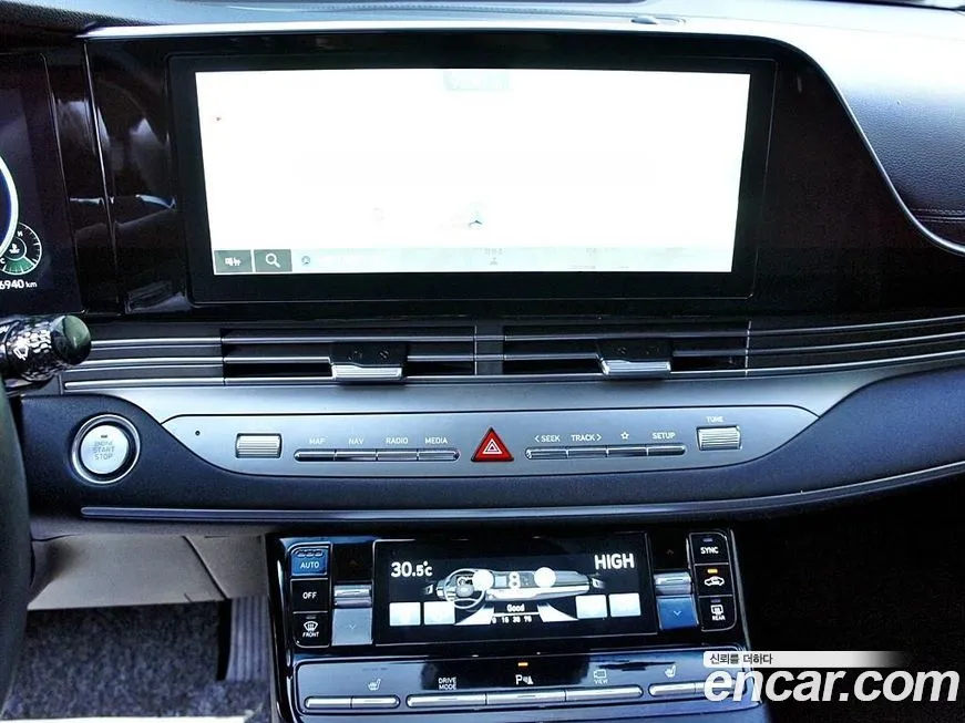 Hyundai Grandeur — фото 10