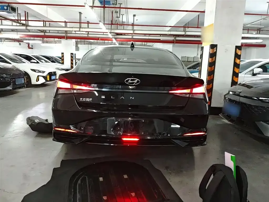 Hyundai Elantra 2023 из CN, фото 6
